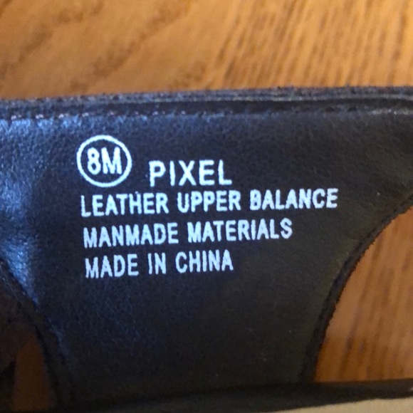 Platform sandals size 8 - Picture 3 of 9